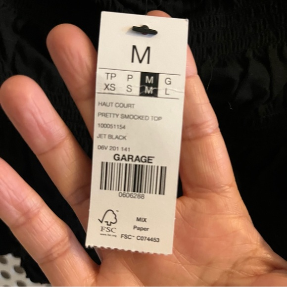 Garage Cropped Ruffled and Puffed Short Sleeve Smocked Top Size Small Black NWT - Picture 7 of 12